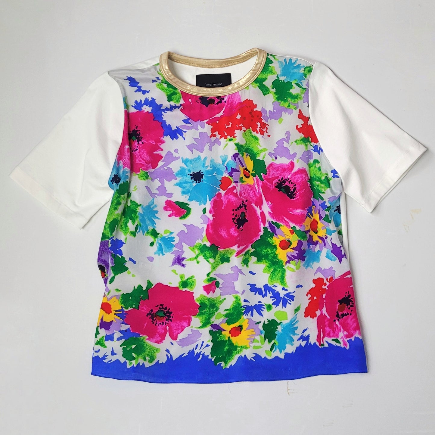 Vintage scarf tshirt