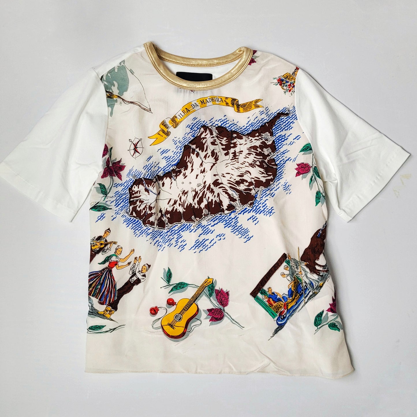 Vintage scarf tshirt