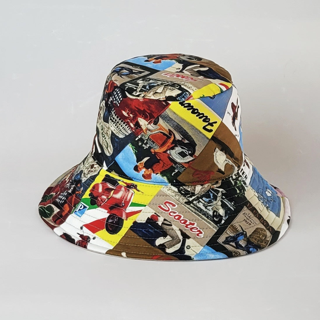 Vintage print Bucket Hat