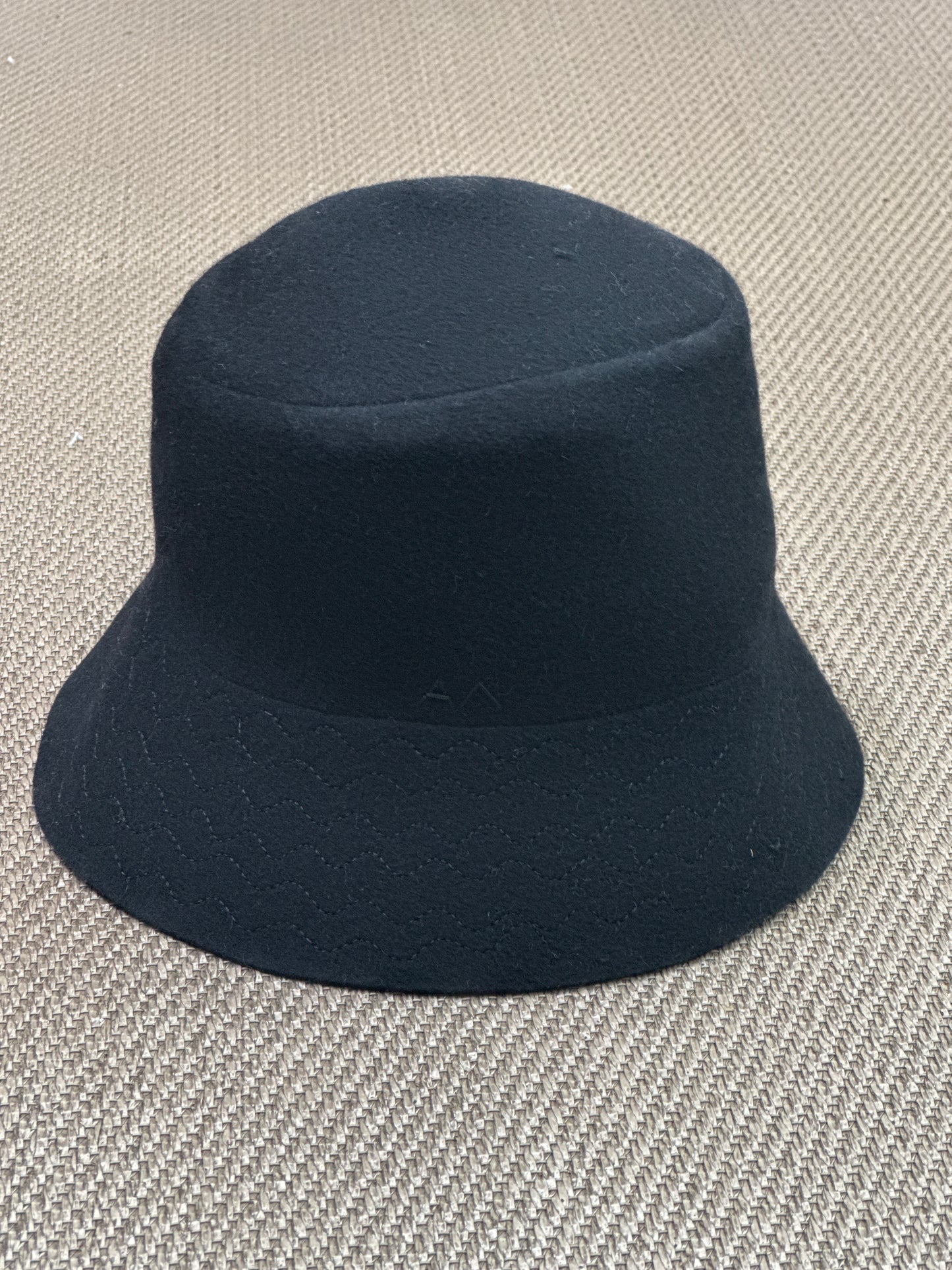 Felt travel Bucket Hat