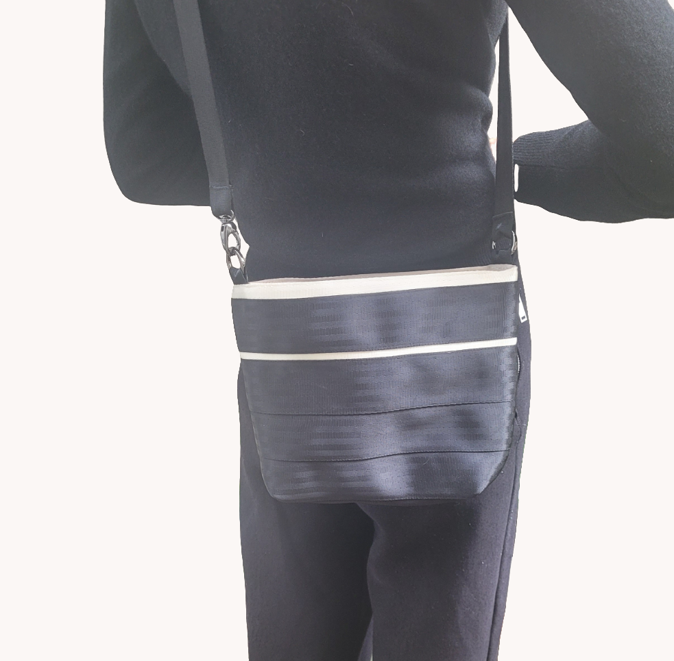 Adjustable Tote - mini