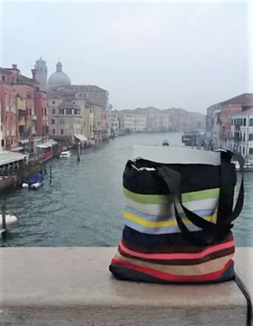 Adjustable Tote - Medium