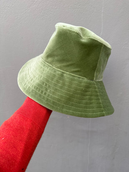 Bucket : Winter