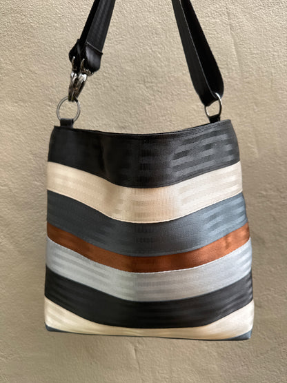 Adjustable Tote - Medium