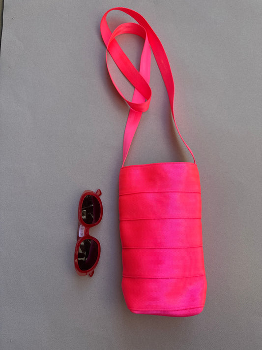 2026 Essential bag fluoro