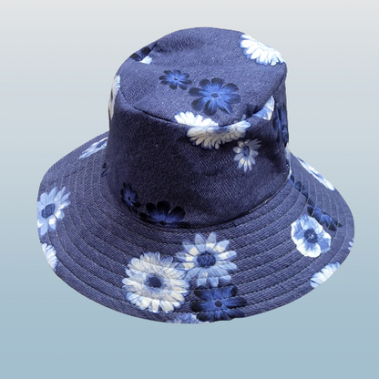 Scarf Bucket : Destinations