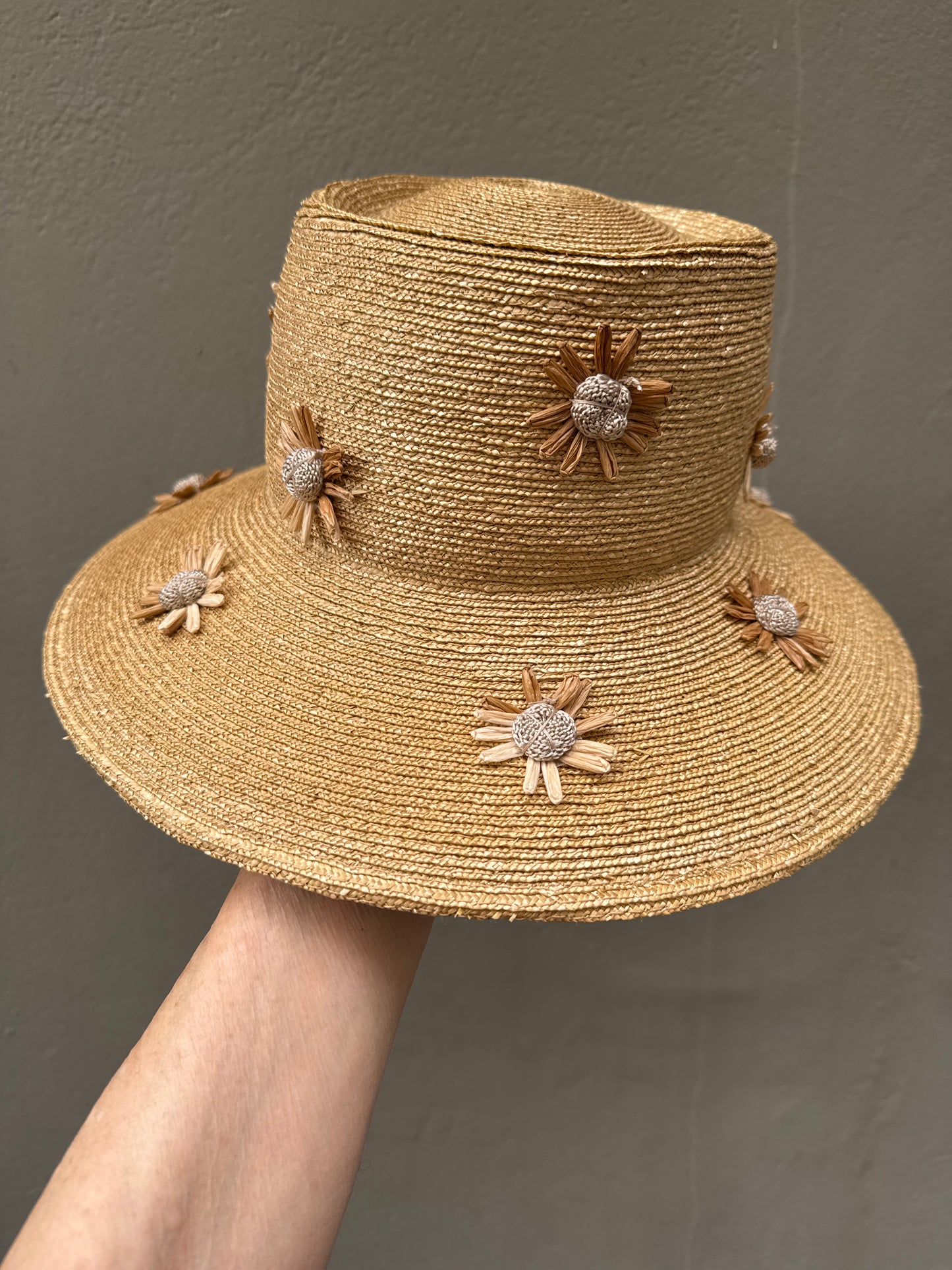 Daisy Bucket