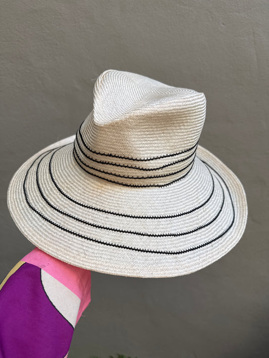 2026 Seychelles travel hat : natural