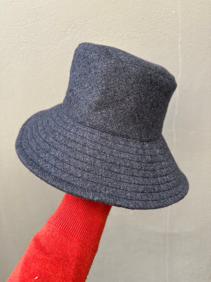 Bucket : Winter