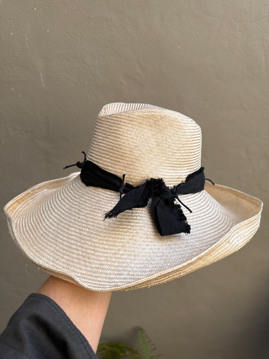 Maldives Travel Hat : wide