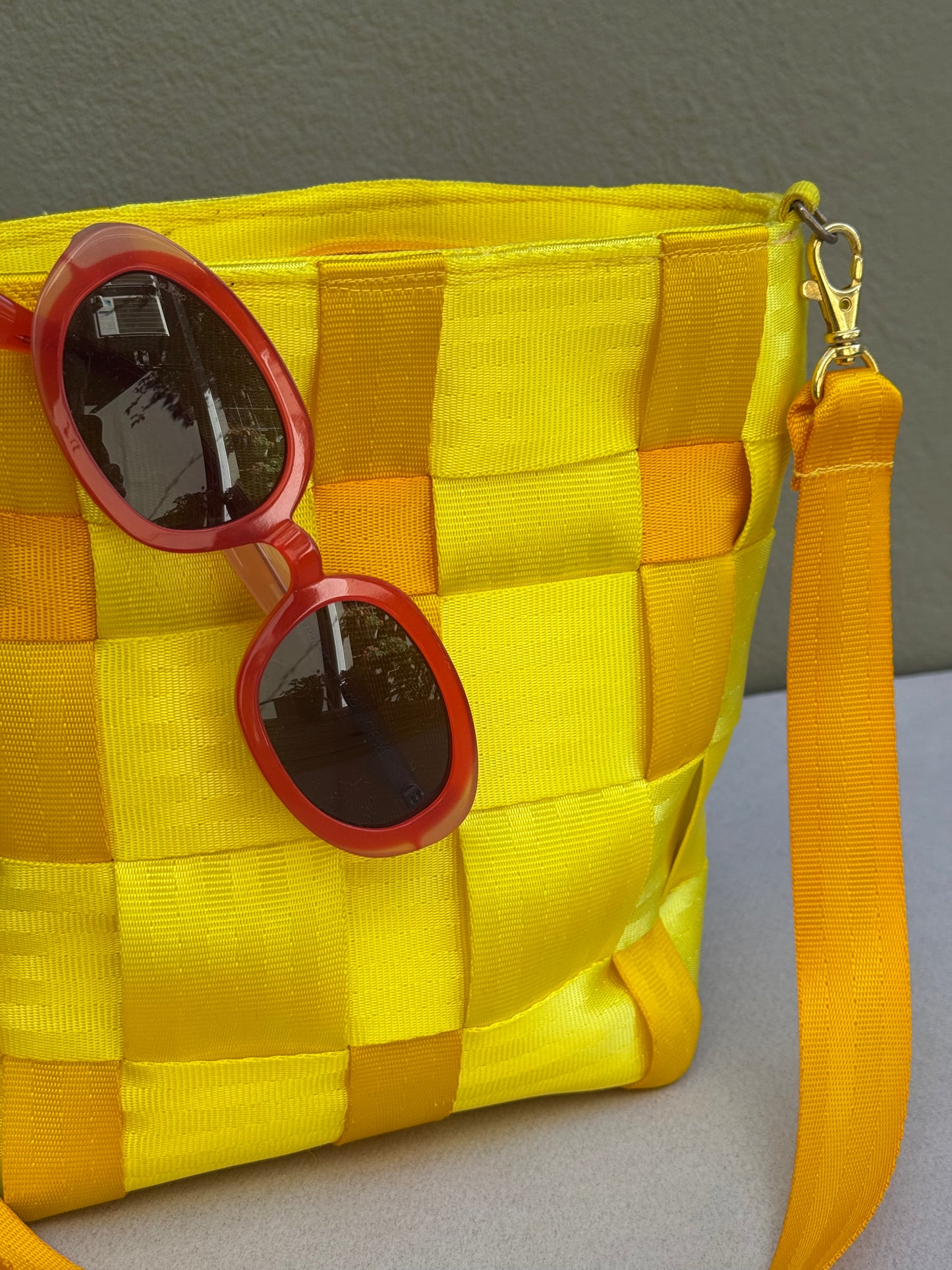 2026 medium adjustable tote