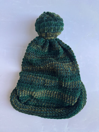 PomPom knit beanie