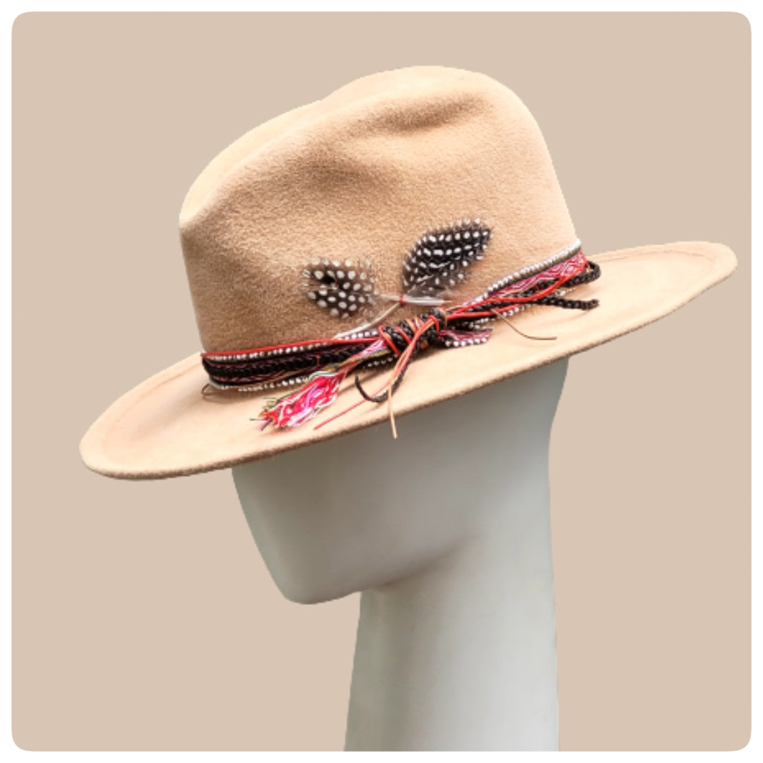 Floppy hat hot sale with feathers